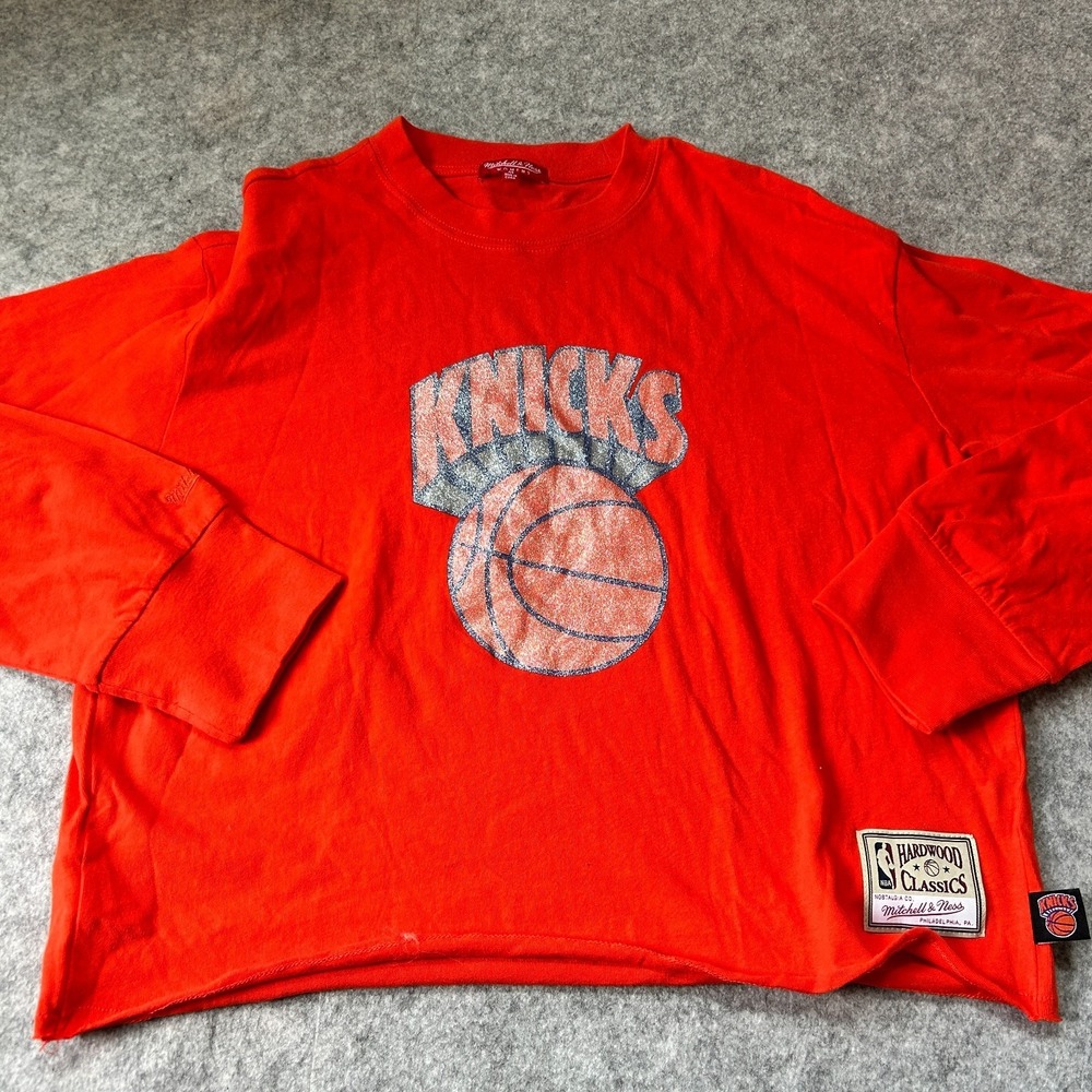 Mitchell Ness New York Knicks Womens Medium Cropped Long Sleeve Top $65